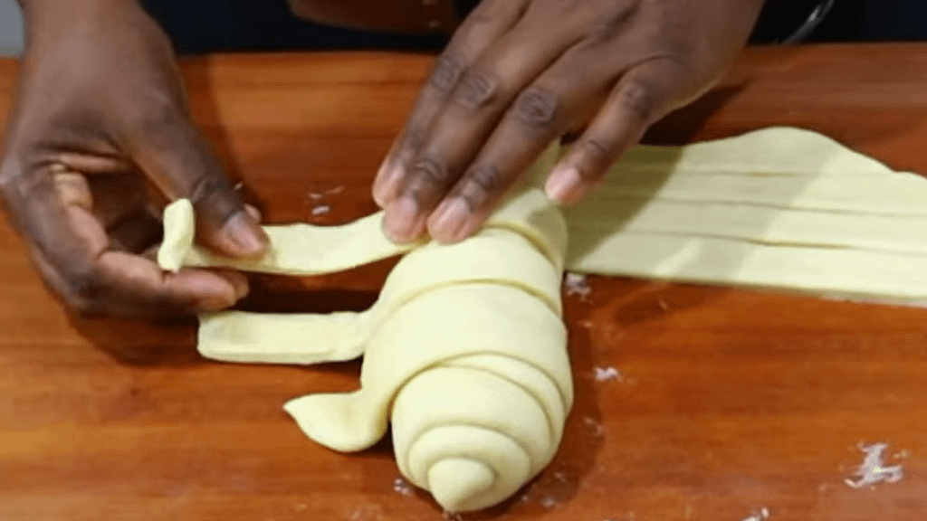 Para que serve o leite em pó na massa de pão? Descubra a função e quando usar 2 Descubra para que serve o leite em pó na massa de pão e por que ele deixa o pão mais macio, fofinho e saboroso. Aprenda uma massa base simples usando leite em pó e veja dicas para acertar sempre!