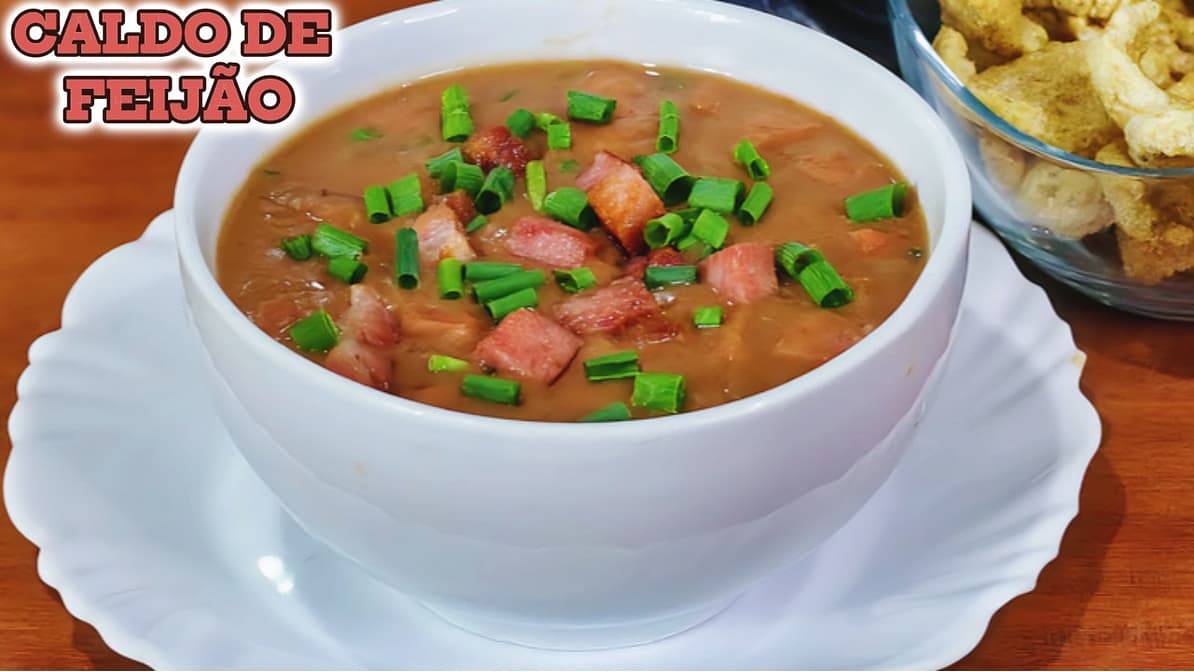 CALDO DE FEIJÃO CASEIRO COM BACON, CALABRESA . RECEITA FÁCIL