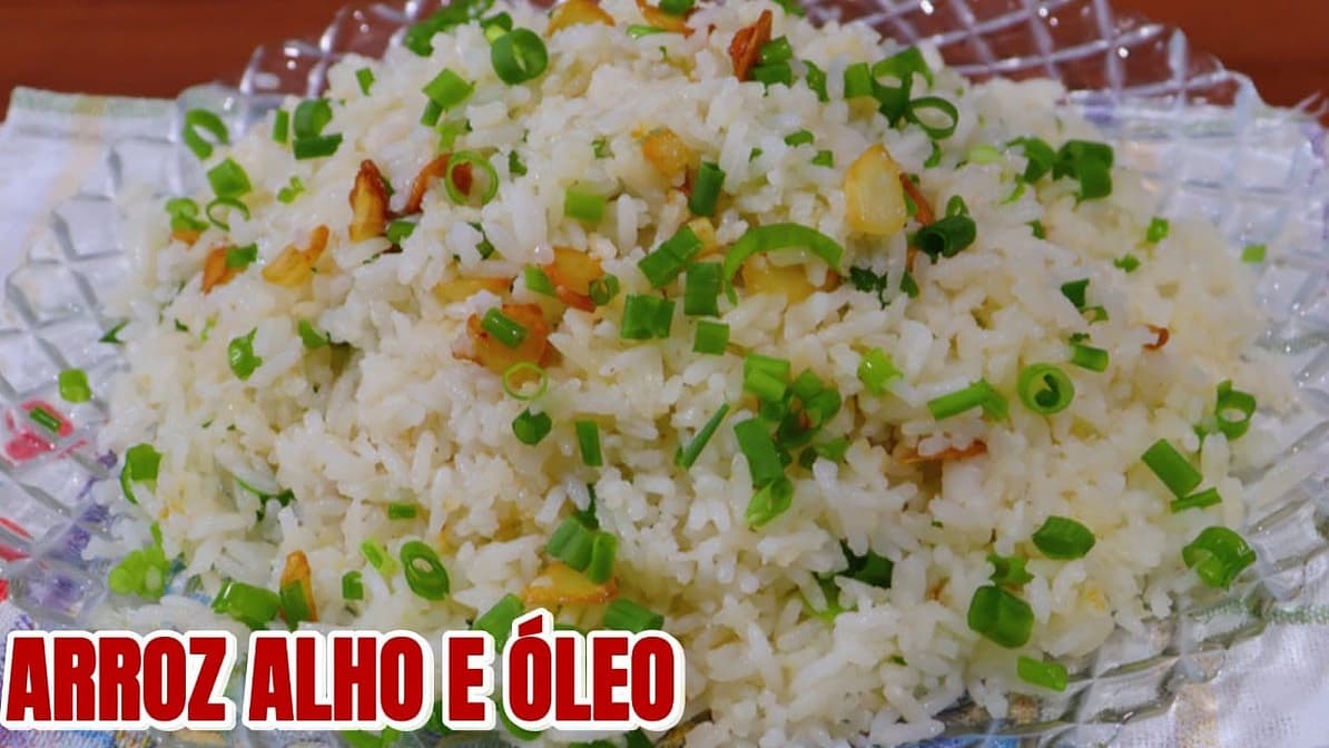 ARROZ DE ALHO SIMPLES E SABOROSO: ALMOÇO OU JANTAR.