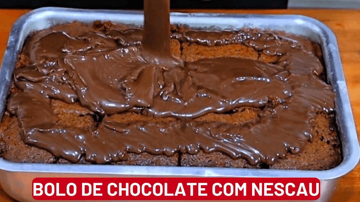 Bolo de Chocolate com Nescau Fofinho e Cobertura Cremosa