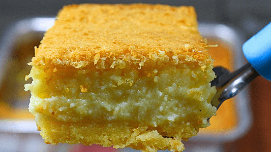 Bolo de Fubá Cremoso que Parece Pudim