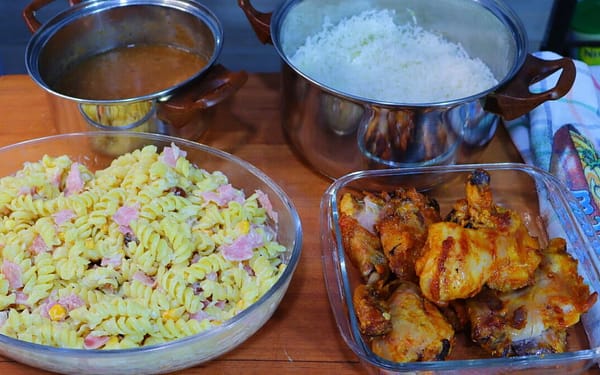 Almoço simples completo rápido e fácil para sua família.
