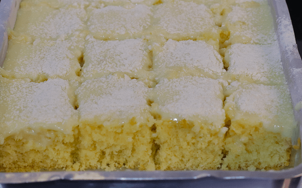 Bolo de Leite Ninho Delicioso: Receita Fácil e Econômica