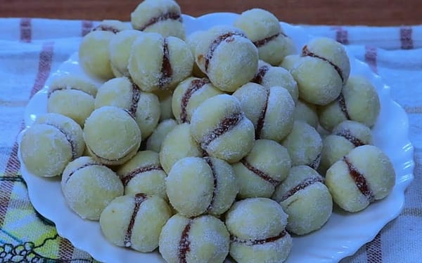 Casadinho de Goiabada | Receita Fácil de Biscoitinho de Vó