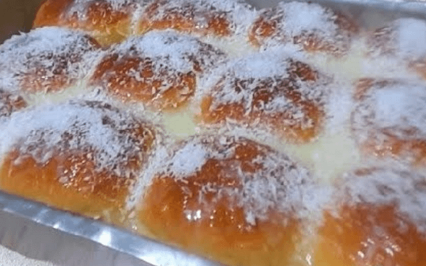 Pão Caseiro Fácil e Fofinho: Receita Irresistível! 🍞😋