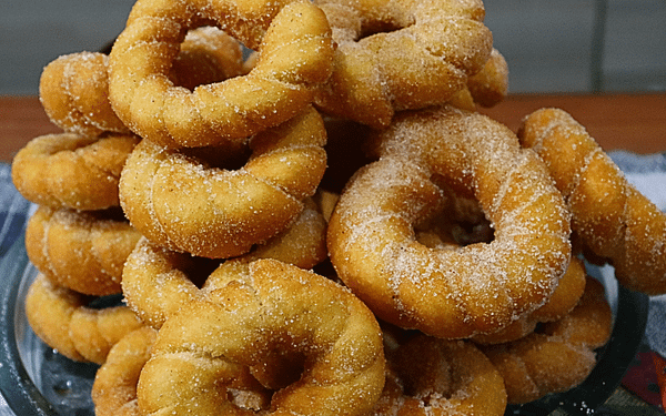 Receita fácil de Rosquinha Frita de Vinagre Sequinha e Fofinha