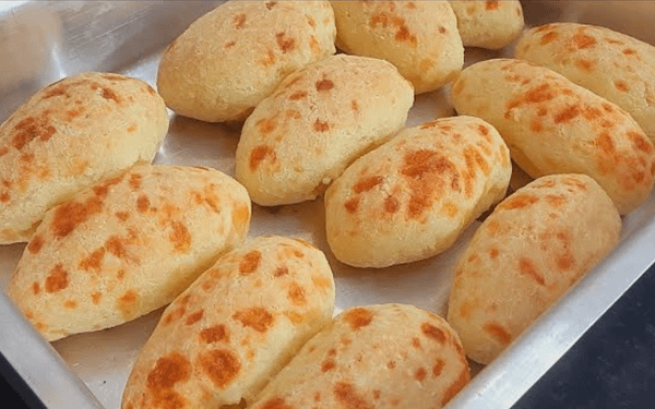 Biscoito De Polvilho Com Queijo Para acompanhar um Café.