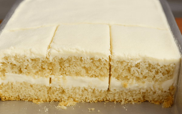 Bolo Gelado de Leite Ninho: Receita Prática e Irresistível